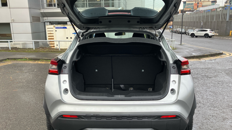 Nissan Juke 1.0 DiG-T Acenta Premium 5dr Petrol Hatchback